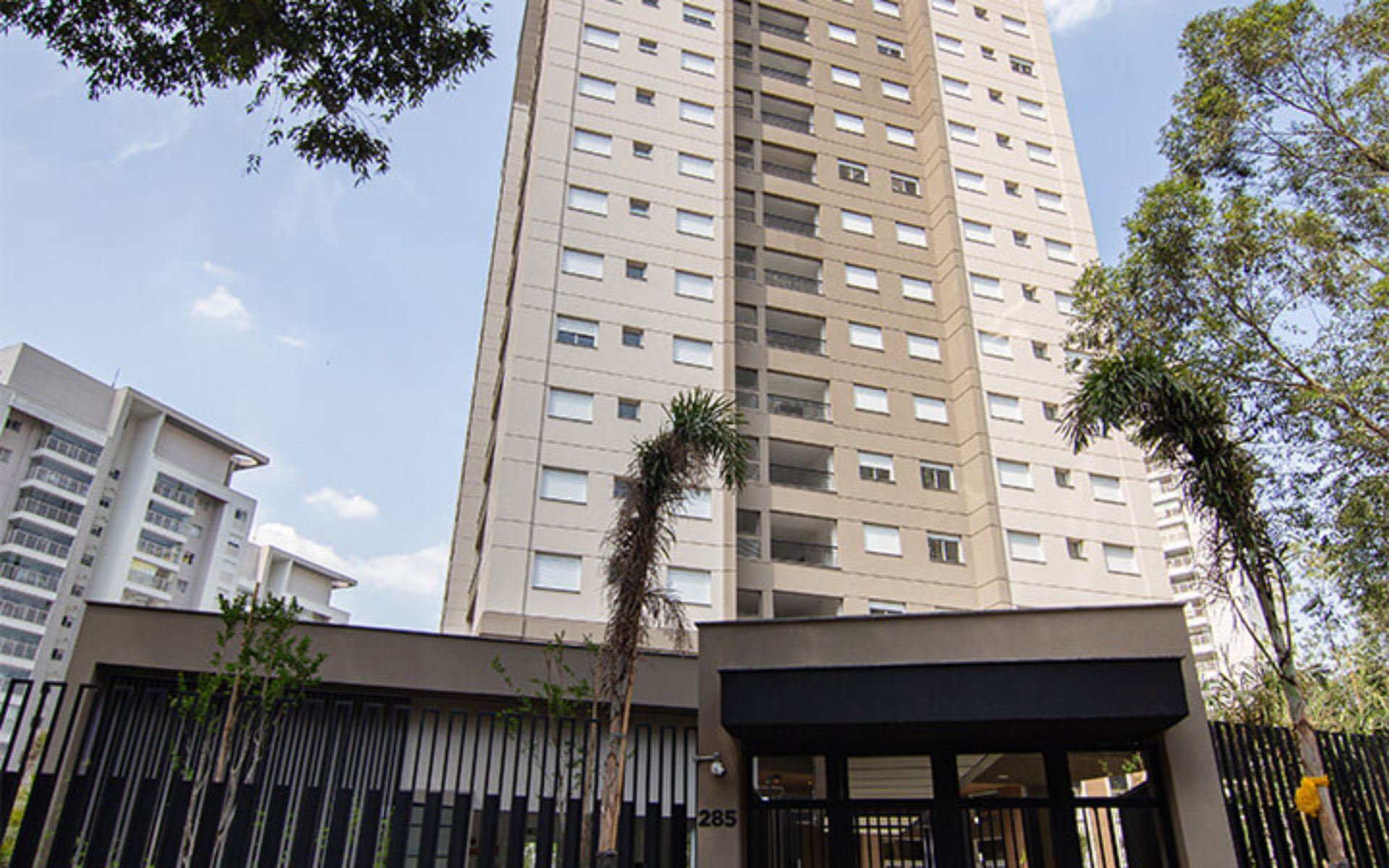 Fachada - próxima aos Shoppings Morumbi Town e Jardim Sul