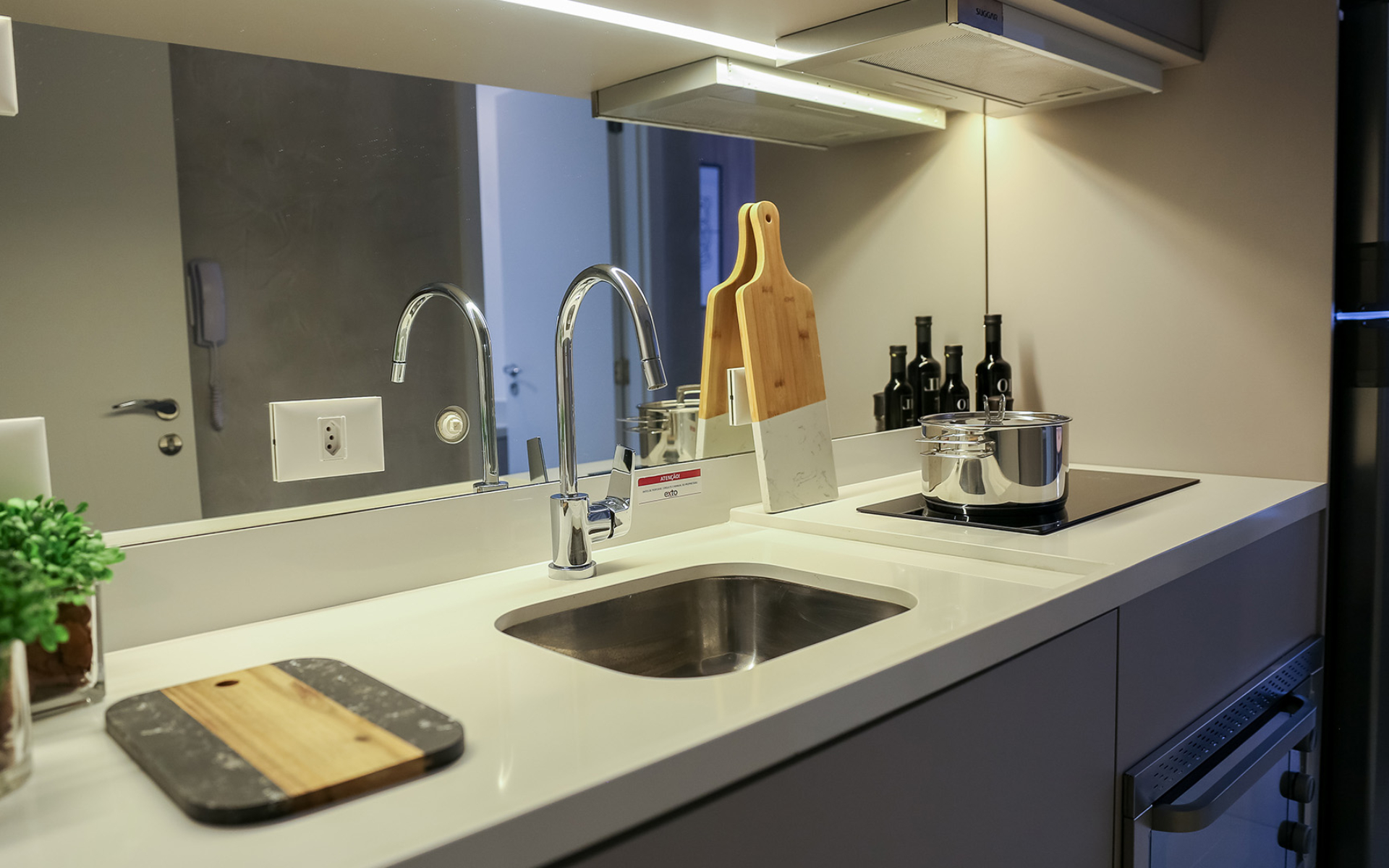 Residences entregues com bancada em quartzo instaladas